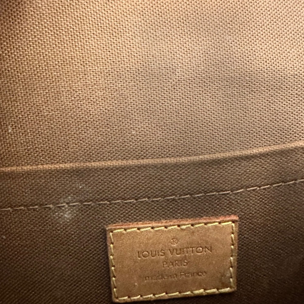 Louis Vuitton handbag - Picture 6 of 9